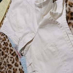 NWOT Aeropostale White Cotton Shorts w/vacation pockets Sz 3/4 juniors